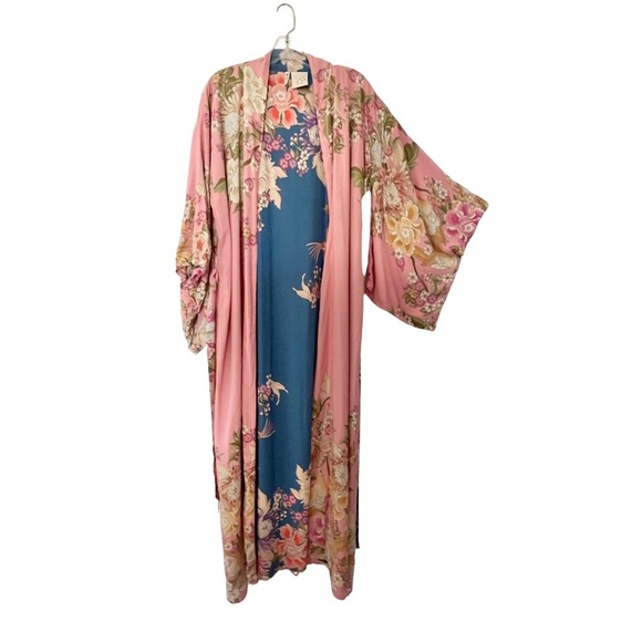 Spell & The Gypsy Collective Lolita Blue Skies Reversible Kimono in O/S - Picture 3 of 8